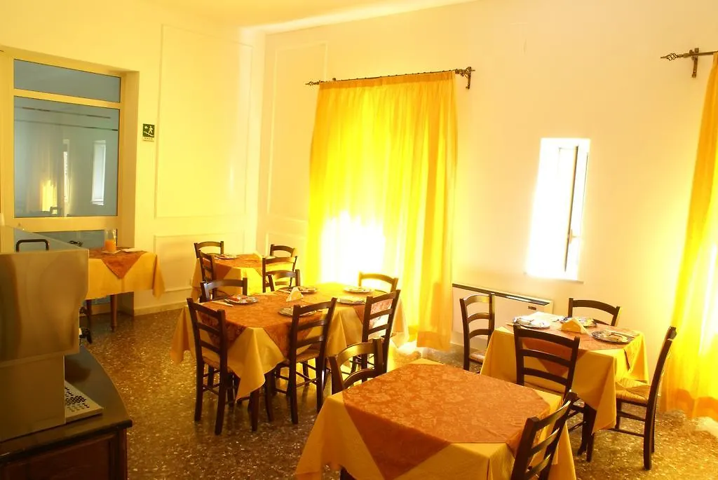 Hotel Amici Αγκριτζέντο