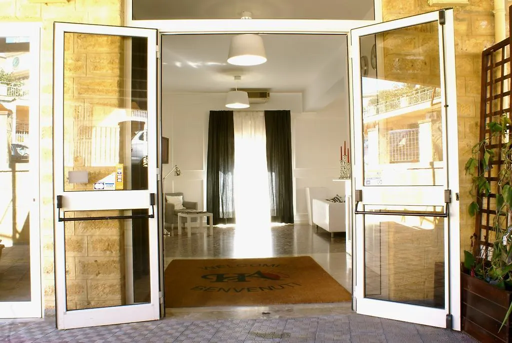 Hotel Amici Αγκριτζέντο